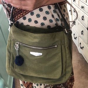 Kipling Crossbody army Green
